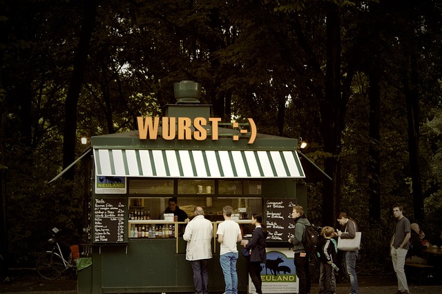 Stánek Wurst v Berlíně